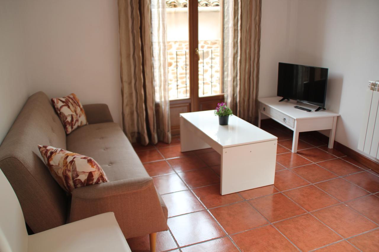 Apartamentos San Lazaro Ezcaray Exterior photo